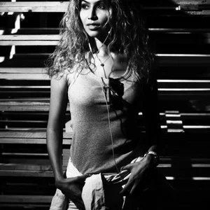 sara Sara sara's photo