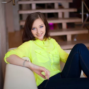 Elena Serova picture
