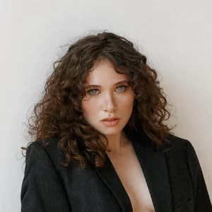 Veronika Pisarenko picture