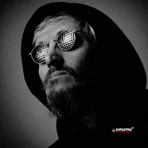 Петр Станов