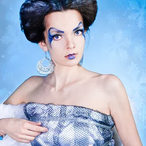 Julia Davidova's photo