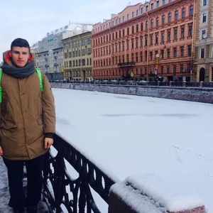 Dmitry Nasyrov的照片