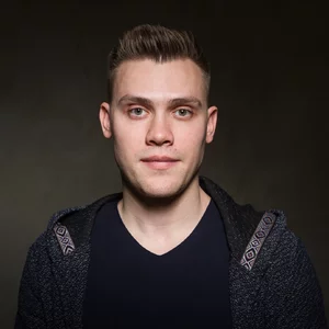 Фото Vladimir Bezzub