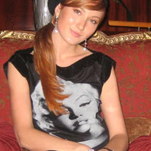Elena Sahara's photo