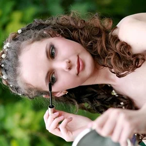 lera kuleshova's photo