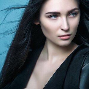 Яна Жевлакова