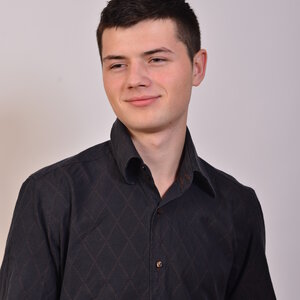 Дмитрий karpinnik Бадера