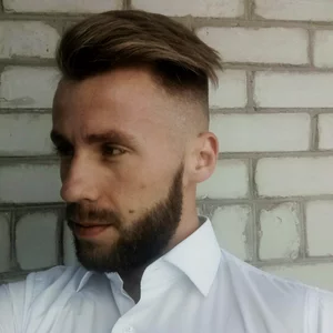 Dmitrij Kornienko的照片