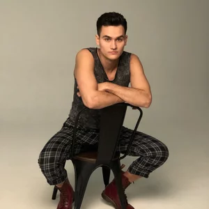 Artem Vartanov picture