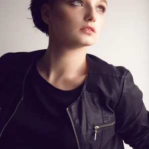 Anastasiya Volkonskaya的照片