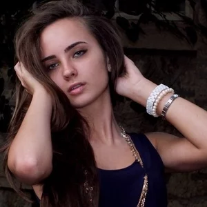 Alena Alferova picture