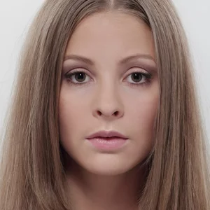 alena koshkina的照片