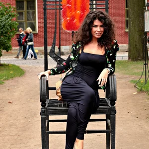 Katerina Kanatova's photo