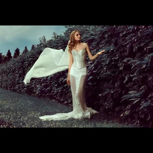 Mi Abramovich's photo