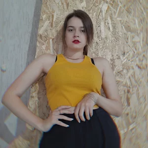 Eva Bacurina的照片