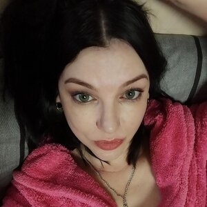 Lena I. I.