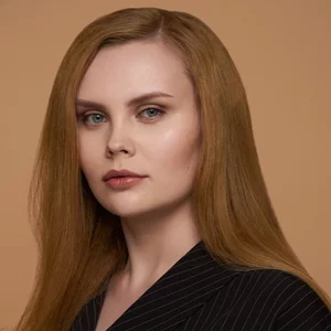 Nina Svetlaeva picture