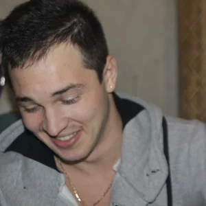 Joey T's photo
