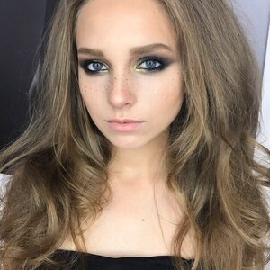 Полина Горовая