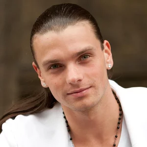 Anton Gus'kov picture