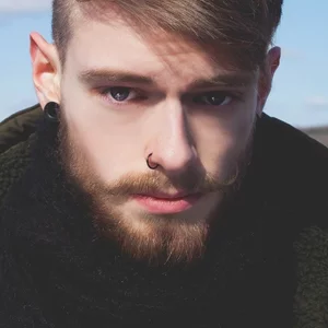 Фото Максим Зуев