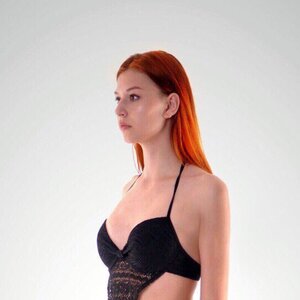 Анна Леденцова