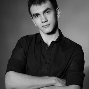 Руслан Халилов
