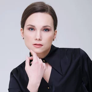 Anna  Surina picture
