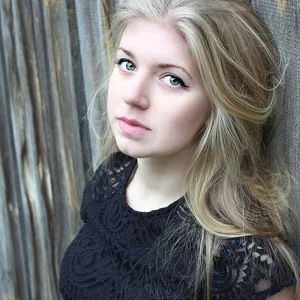 SVETLANA TANANKO的照片