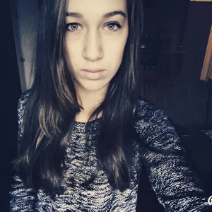 Arina Zhukova picture