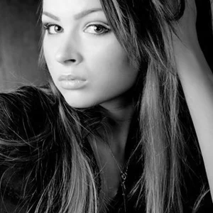 ALINA GUZ's photo