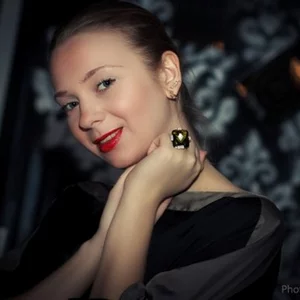 Viktoria Surinova's photo