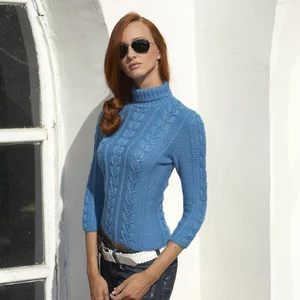 Tana Novikova's photo