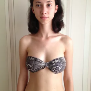 Ugly Beauty的照片