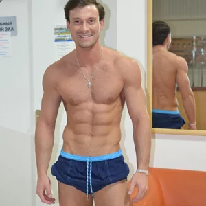 Stepan Suvorov的照片
