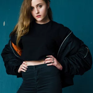Anna Sarafanova的照片