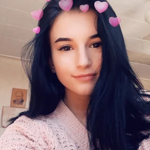 Angelina Abrasitova的照片