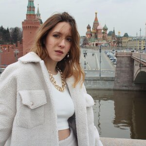 Ксения Котова