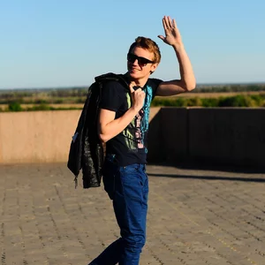 Artur Sjabro的照片