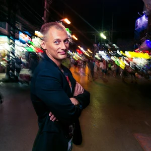 Фото Petr Handozhko