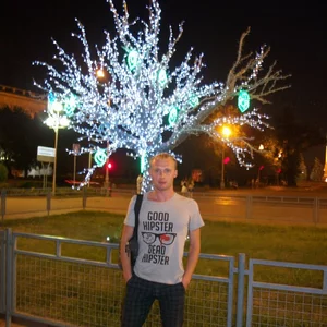 YAROSLAV FRANK's photo