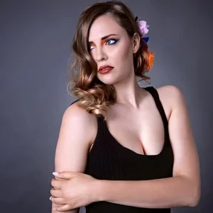Svitlana Vlasova的照片