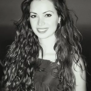 Elena Kapoli's photo