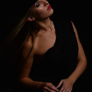 Lesya Popova's photo