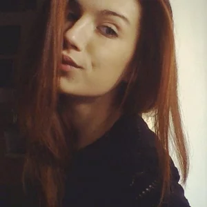 Ella, Model