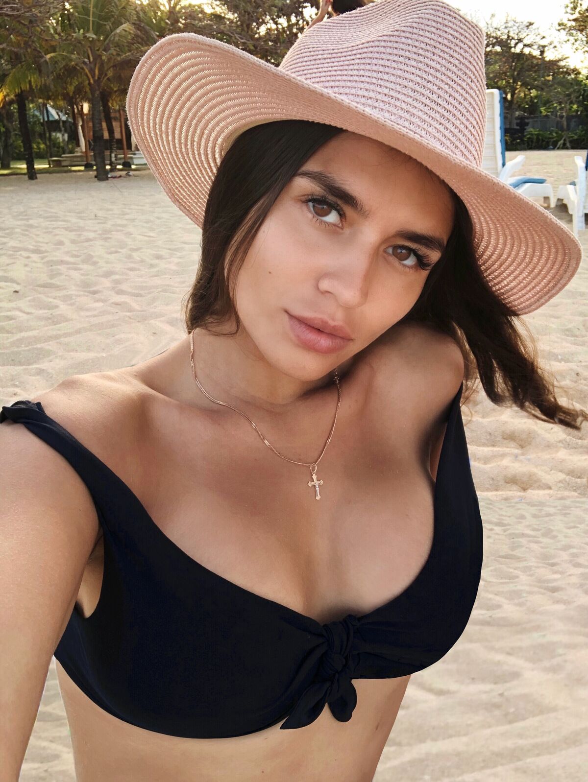 Valeriya bearwolf в купальнике