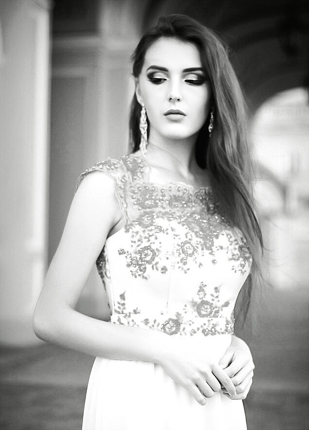 Елена)