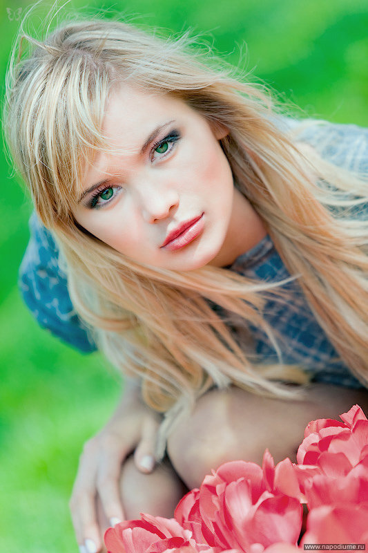 Young,  Lady,  Beautiful,  Young,  Flowers