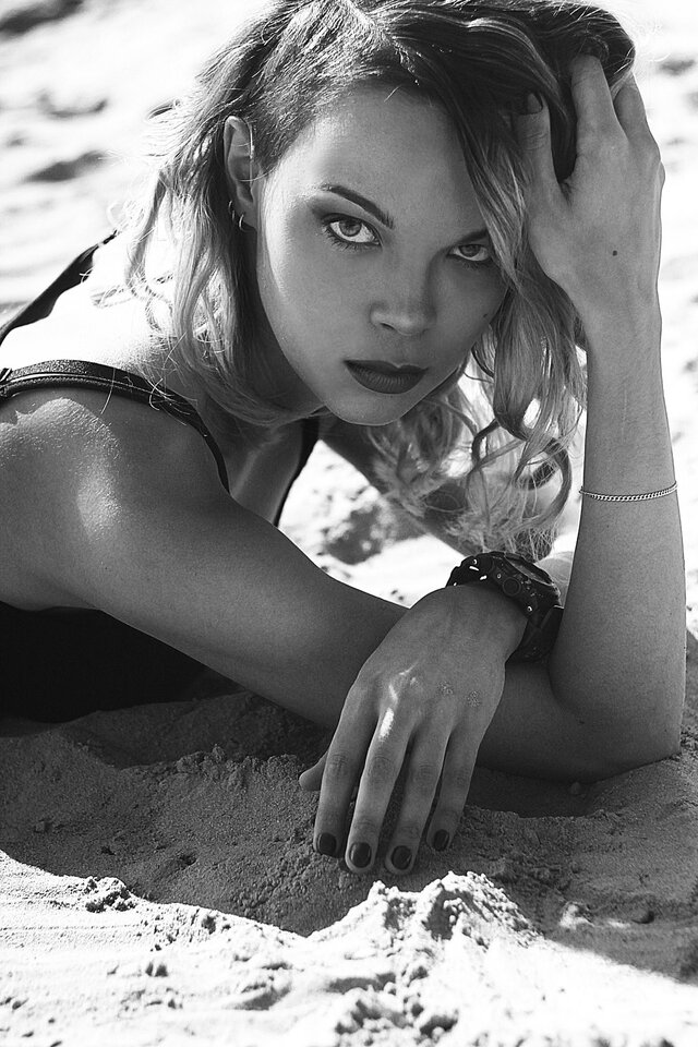 Black, Beauty, Model, Black-and-white, Sand, Lady, Eye