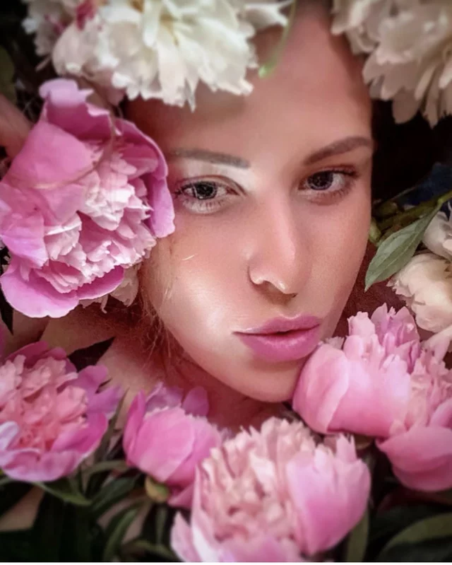 Ekaterina Zadorozhnaia的照片